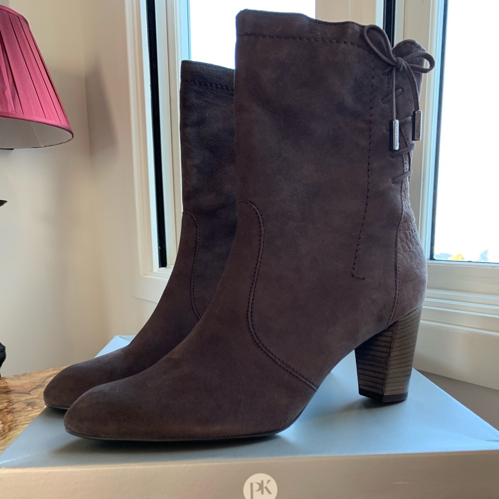 Peter Kaiser brown suede boots US 10.5